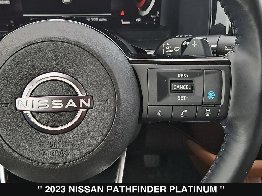 2023 Nissan Pathfinder Platinum