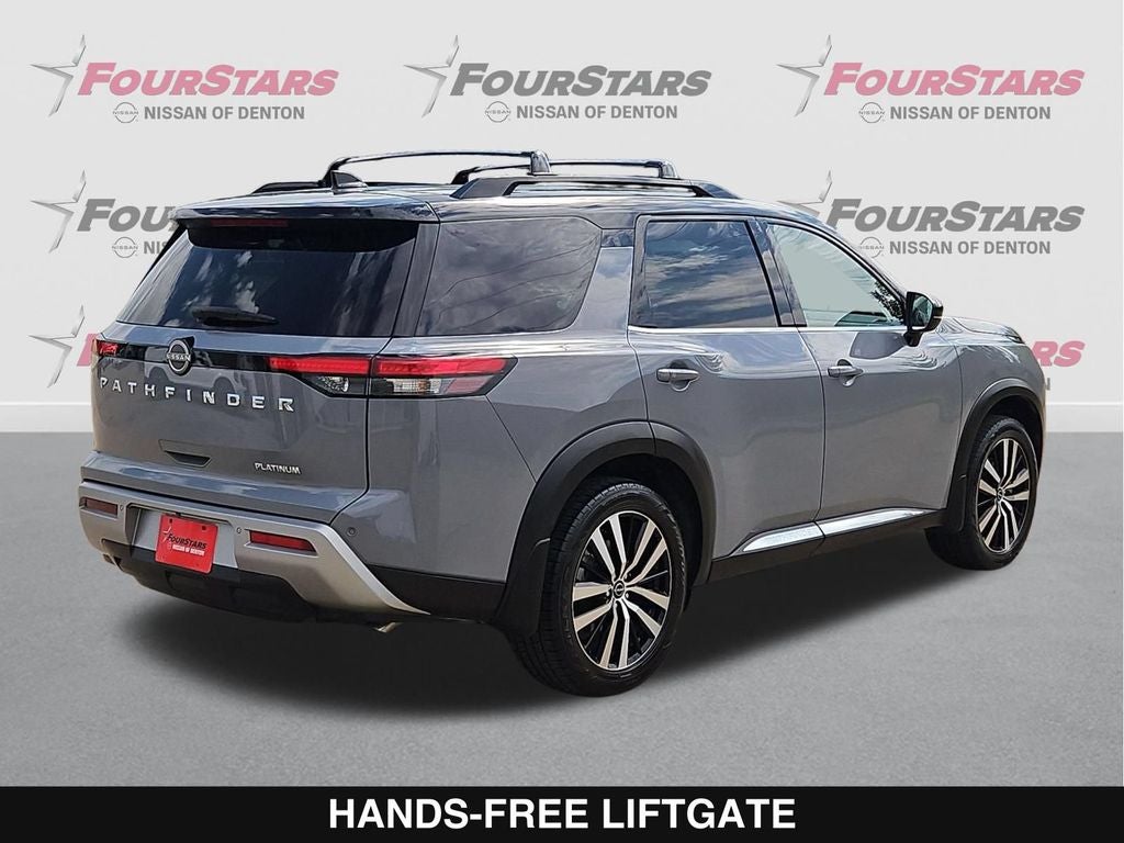 2023 Nissan Pathfinder Platinum