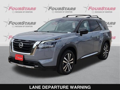 2023 Nissan Pathfinder Platinum