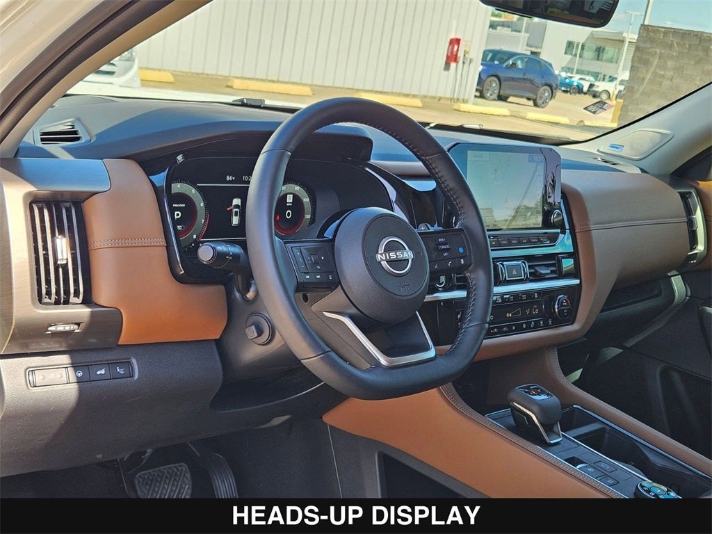 2024 Nissan Pathfinder Platinum