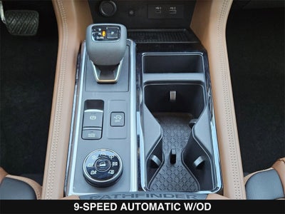 2024 Nissan Pathfinder Platinum