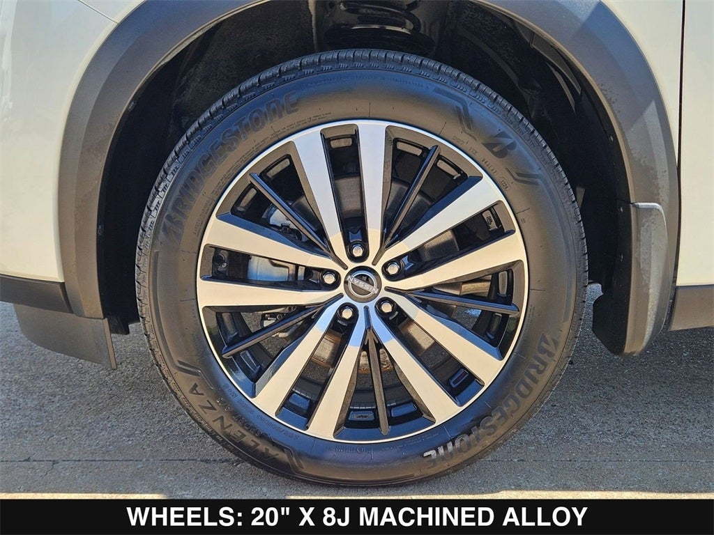 2024 Nissan Pathfinder Platinum