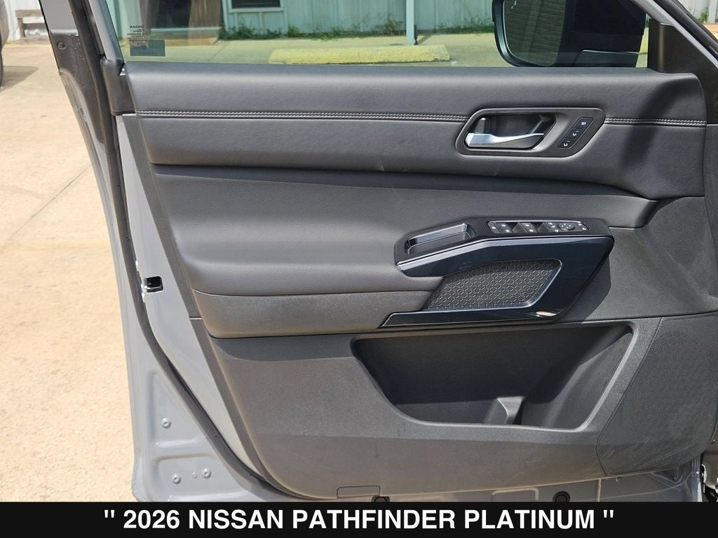 2026 Nissan Pathfinder Platinum