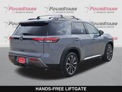 2026 Nissan Pathfinder Platinum