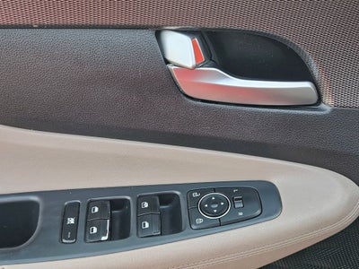 2020 Hyundai Santa Fe SE