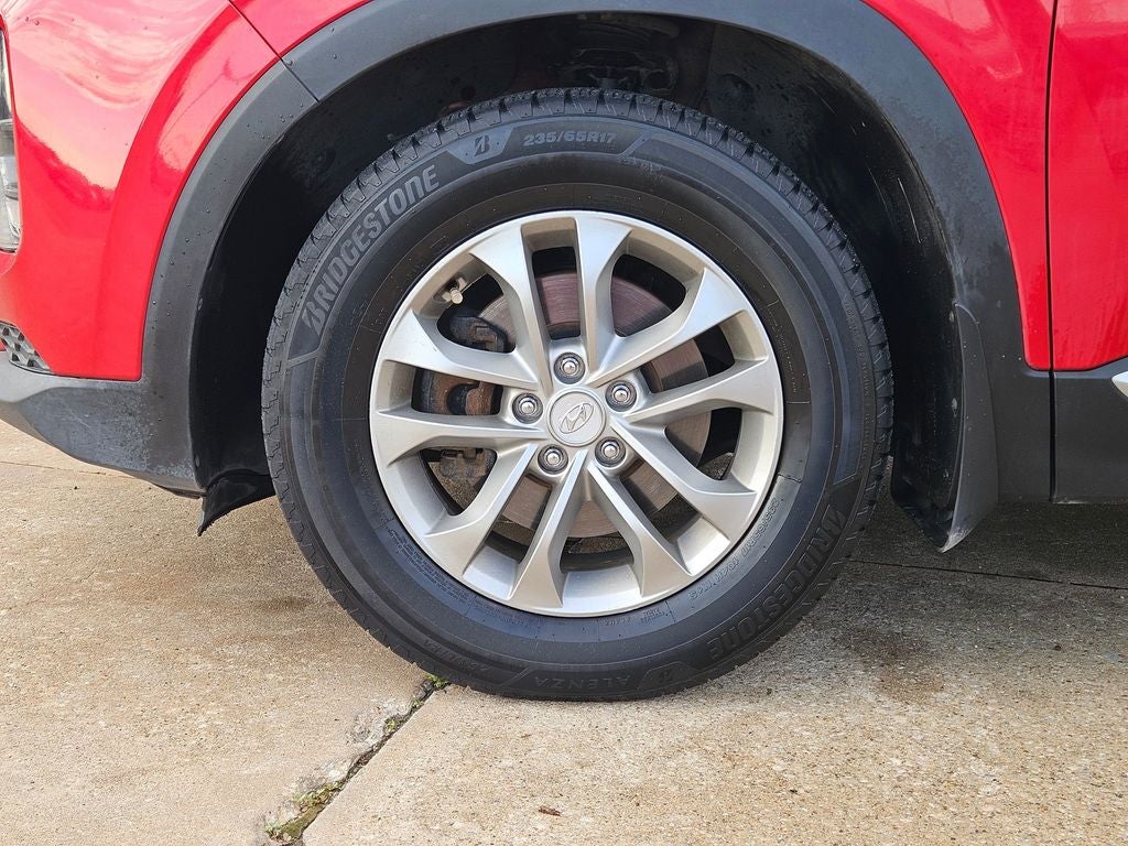 2020 Hyundai Santa Fe SE