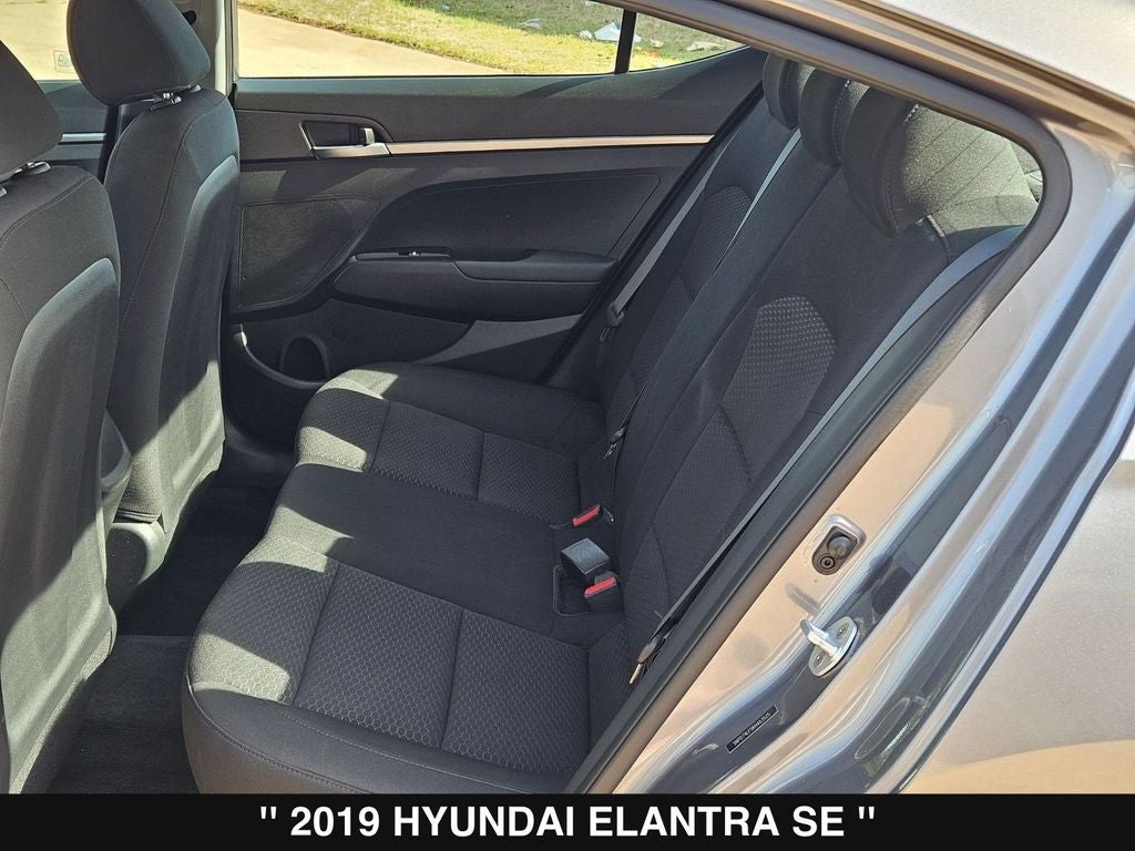 2019 Hyundai Elantra SE