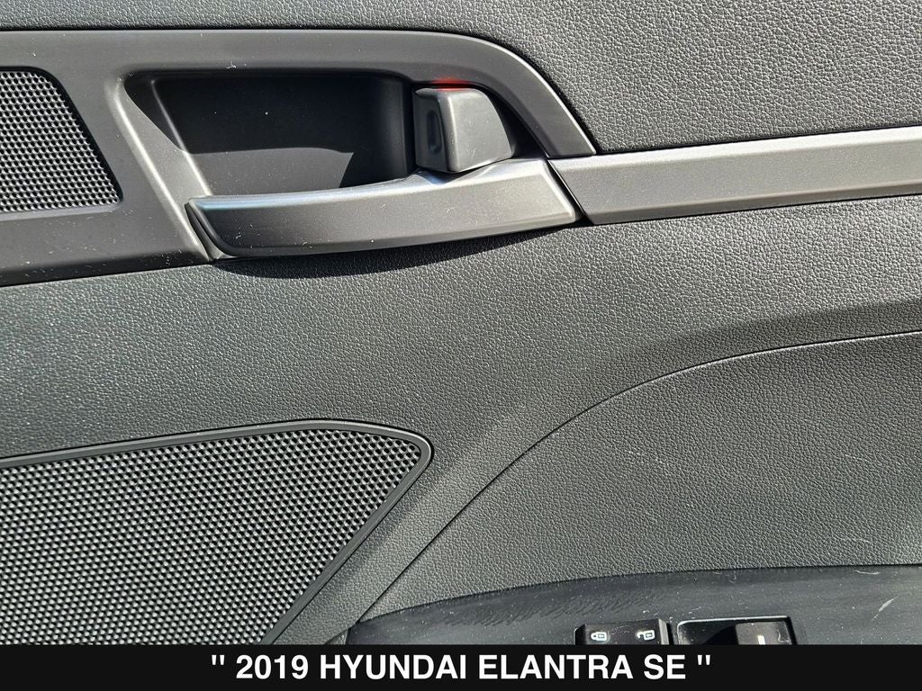2019 Hyundai Elantra SE