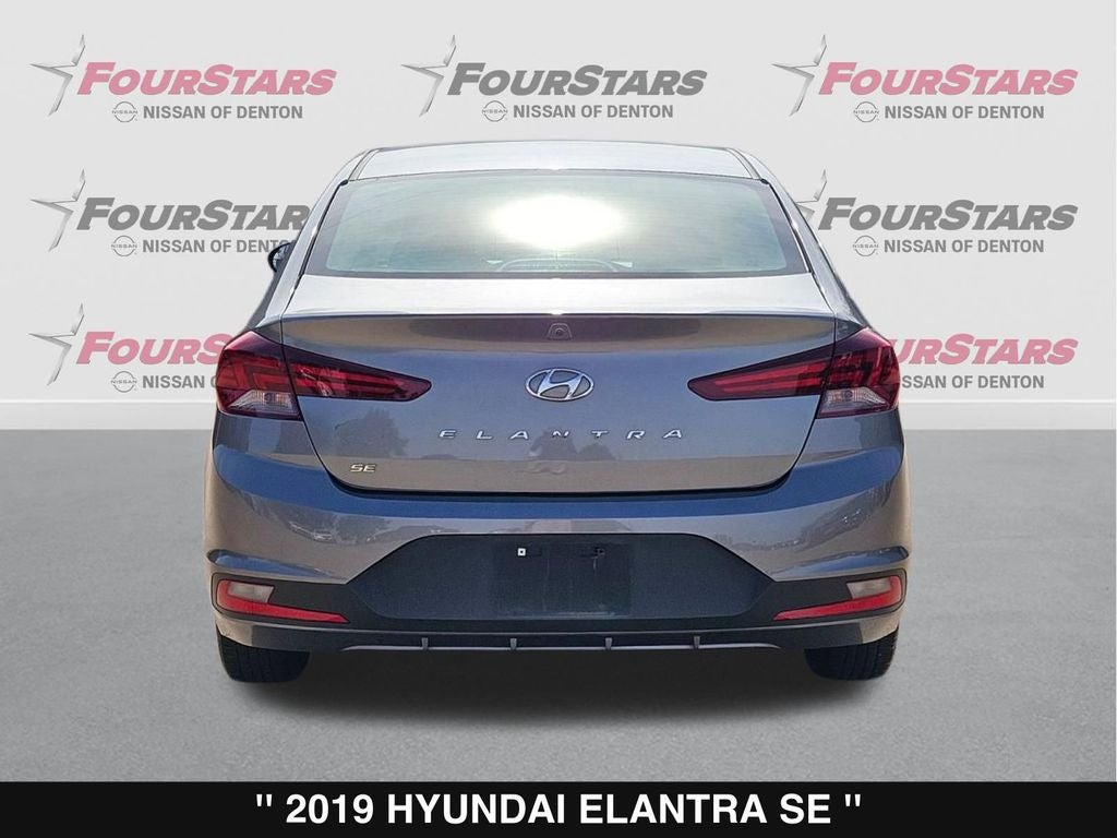2019 Hyundai Elantra SE