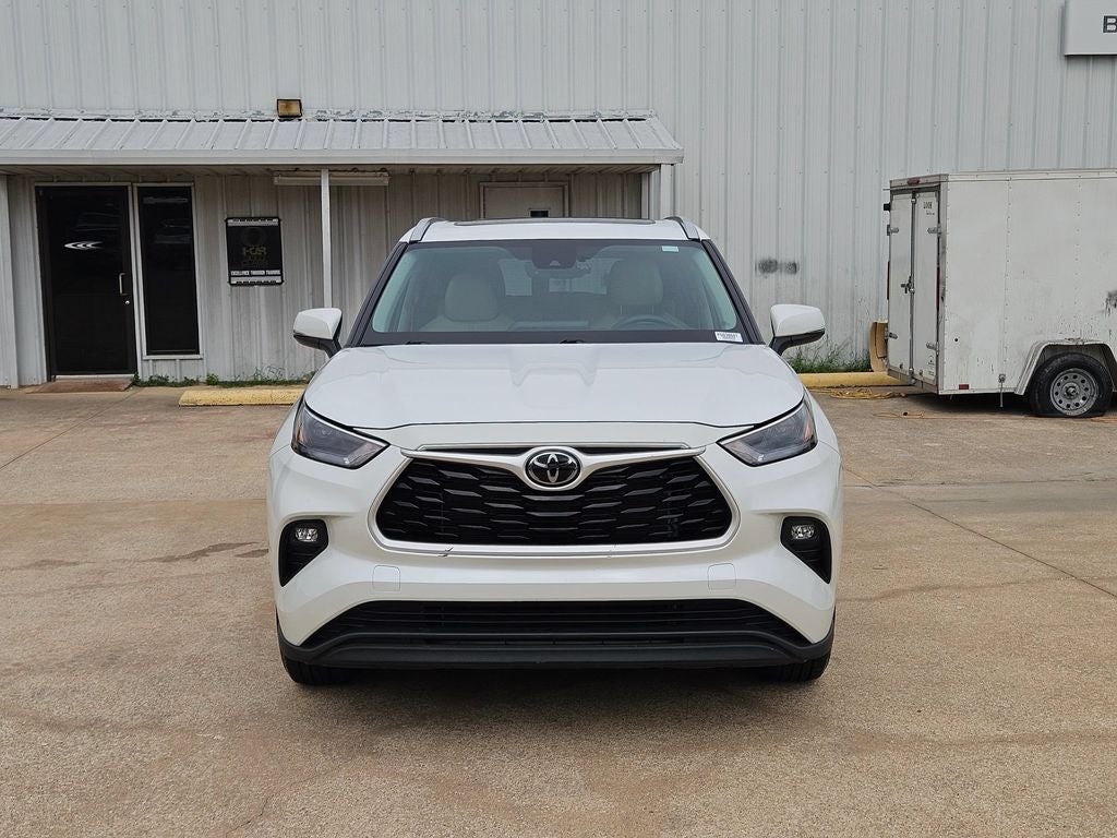 2023 Toyota Highlander XLE