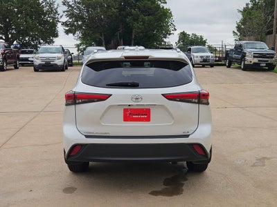 2023 Toyota Highlander XLE