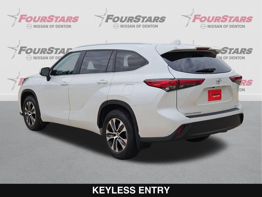 2023 Toyota Highlander XLE