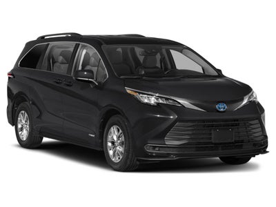 2021 Toyota Sienna LE 8 Passenger
