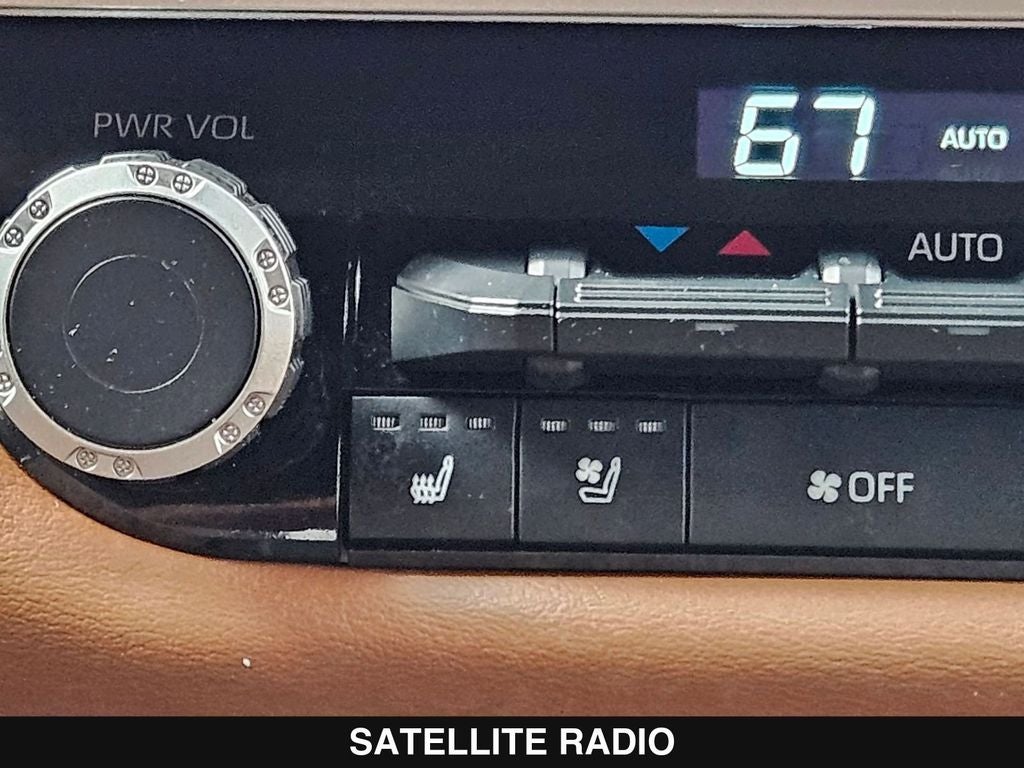 2025 Toyota Tundra Hybrid 1794 Edition