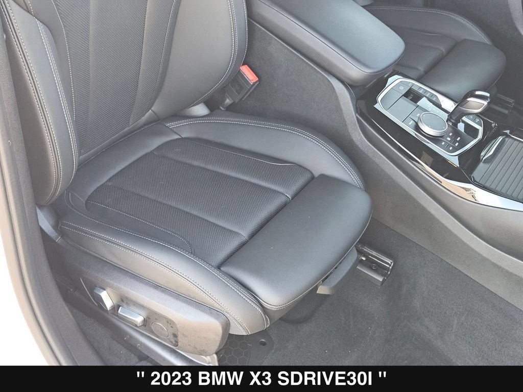 2023 BMW X3 sDrive30i
