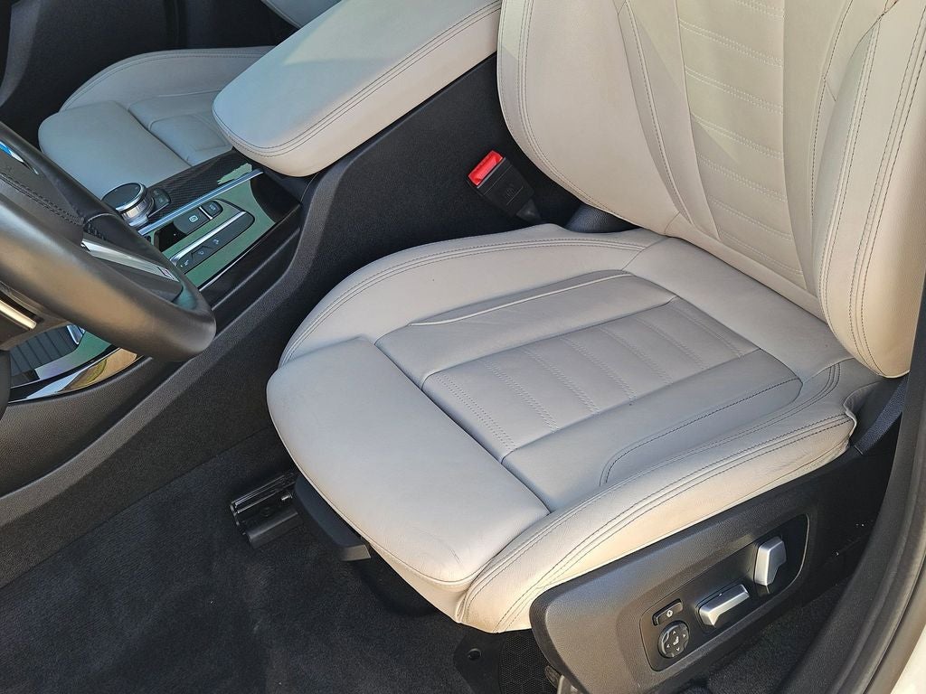 2021 BMW X3 M40i