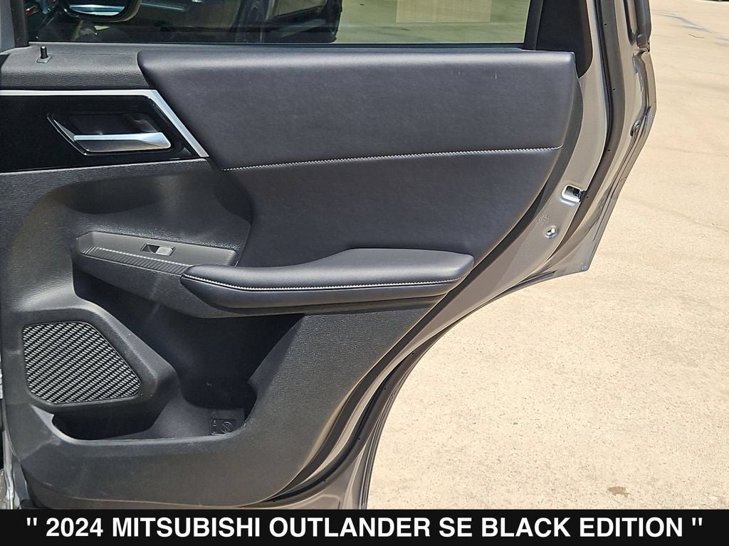 2024 Mitsubishi Outlander SE Black Edition