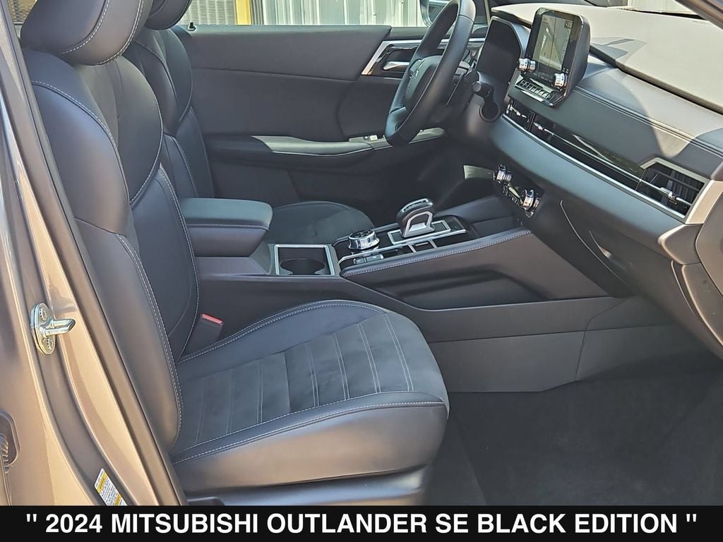 2024 Mitsubishi Outlander SE Black Edition