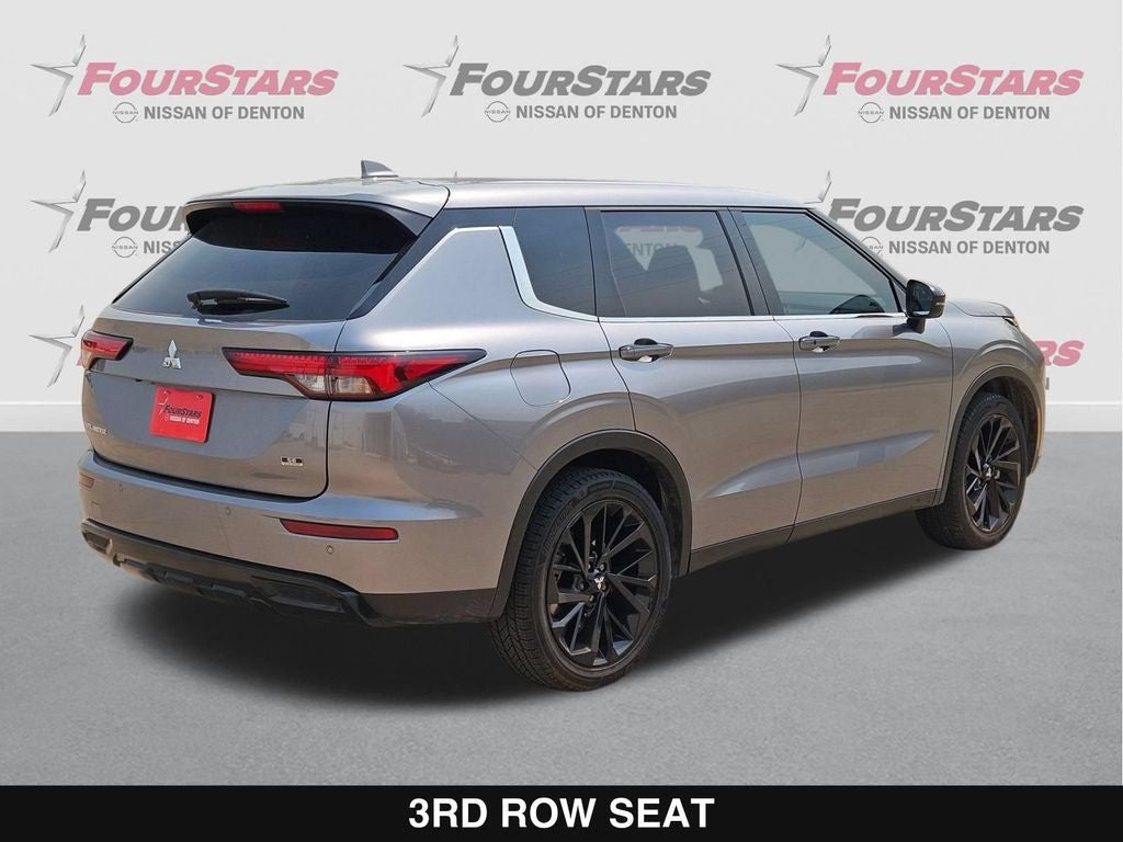 2024 Mitsubishi Outlander SE Black Edition