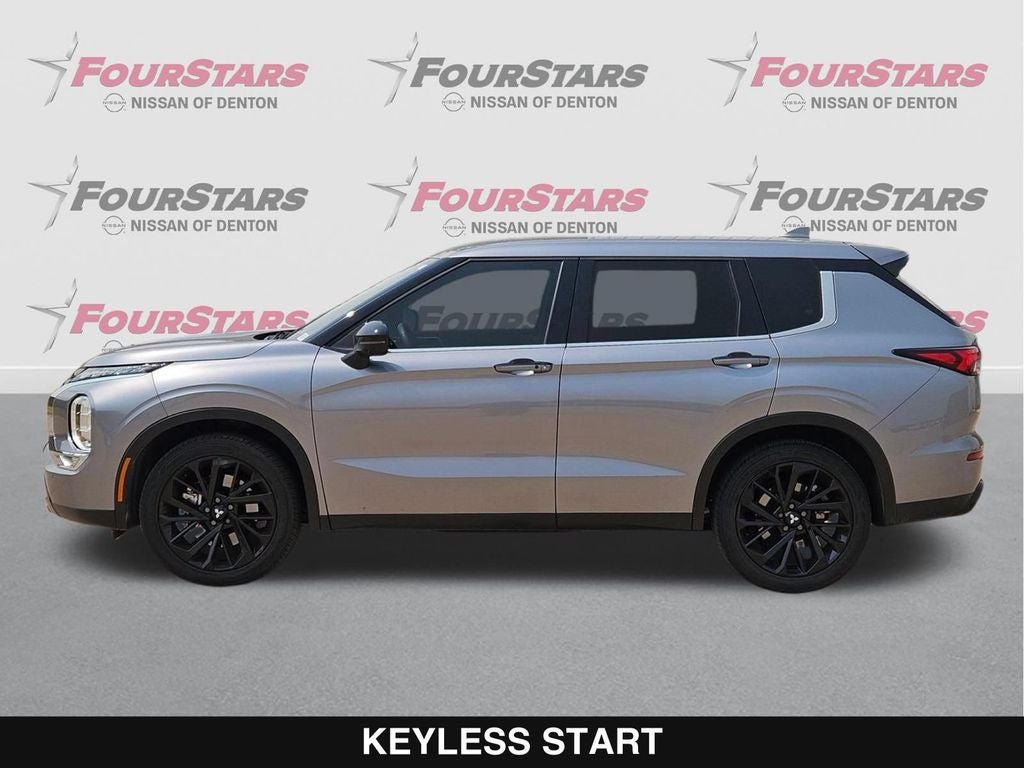 2024 Mitsubishi Outlander SE Black Edition