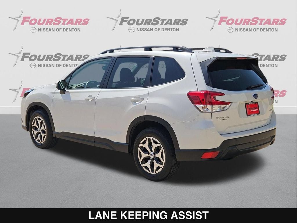 2023 Subaru Forester Premium