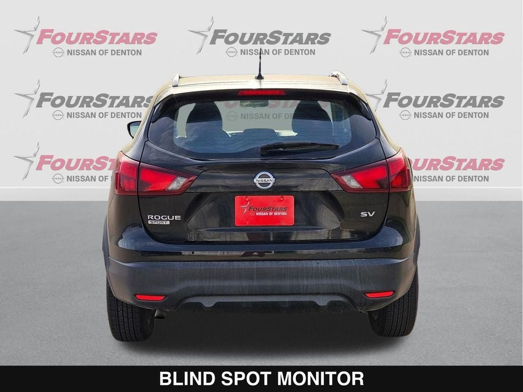 2018 Nissan Rogue Sport SV
