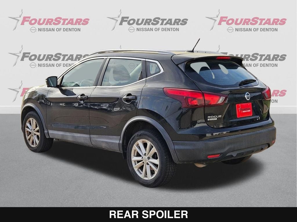 2018 Nissan Rogue Sport SV