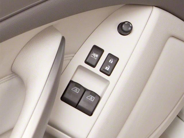 2011 INFINITI G37 Sport