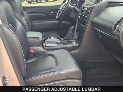 2023 INFINITI QX80 LUXE