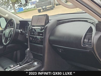 2023 INFINITI QX80 LUXE