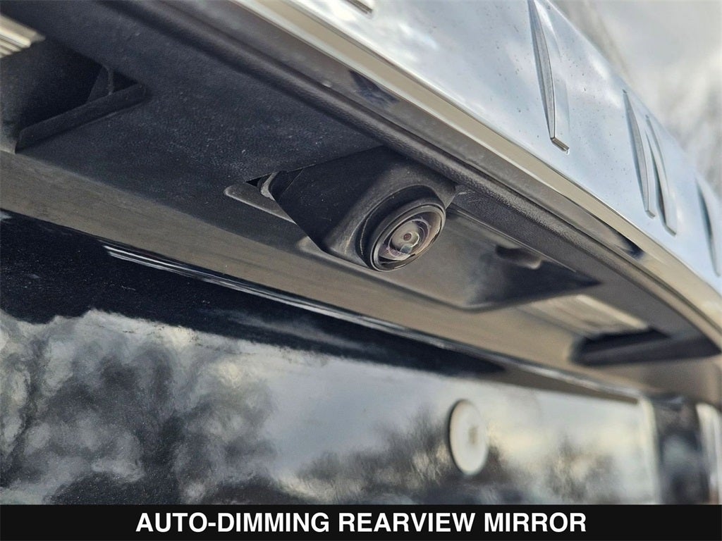 2022 INFINITI QX80 LUXE