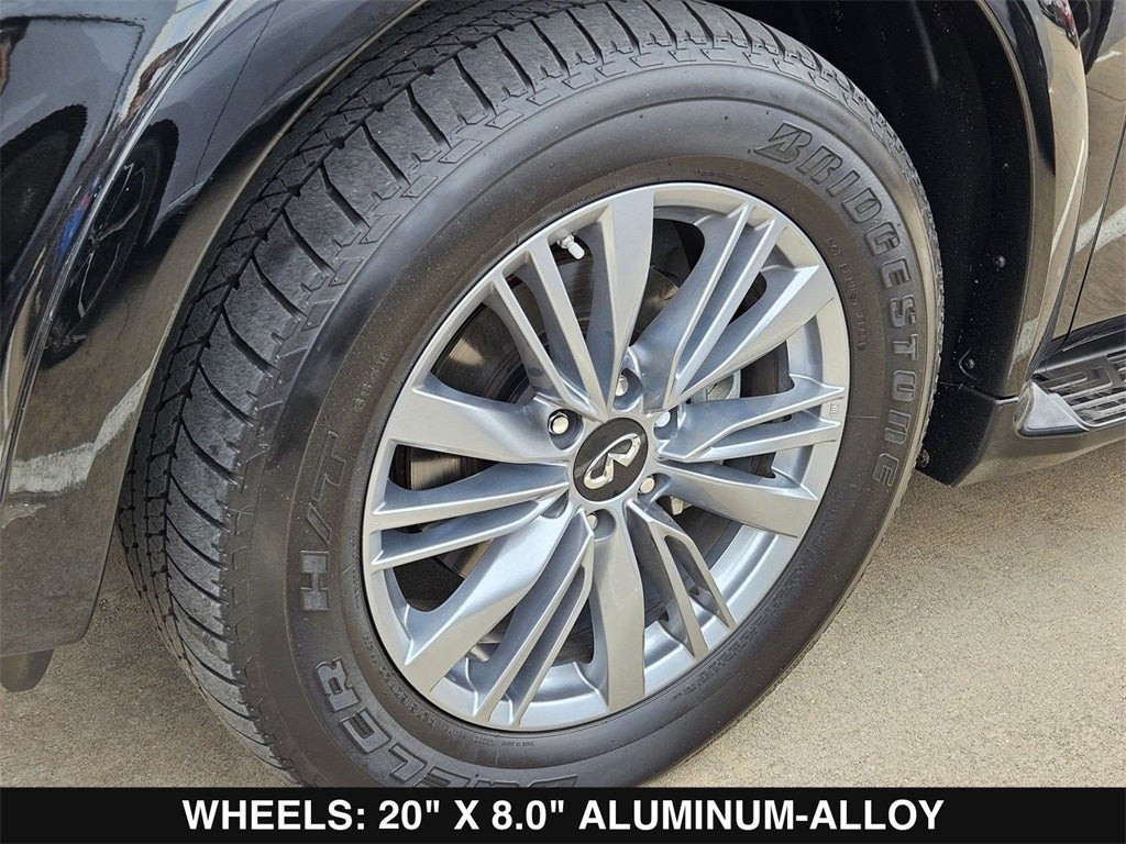 2022 INFINITI QX80 LUXE