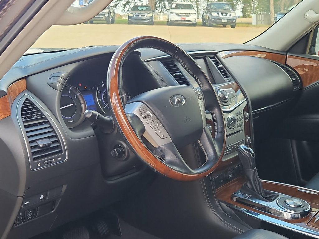 2019 INFINITI QX80 LUXE