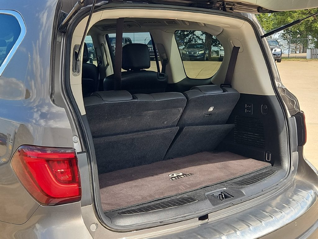 2019 INFINITI QX80 LUXE