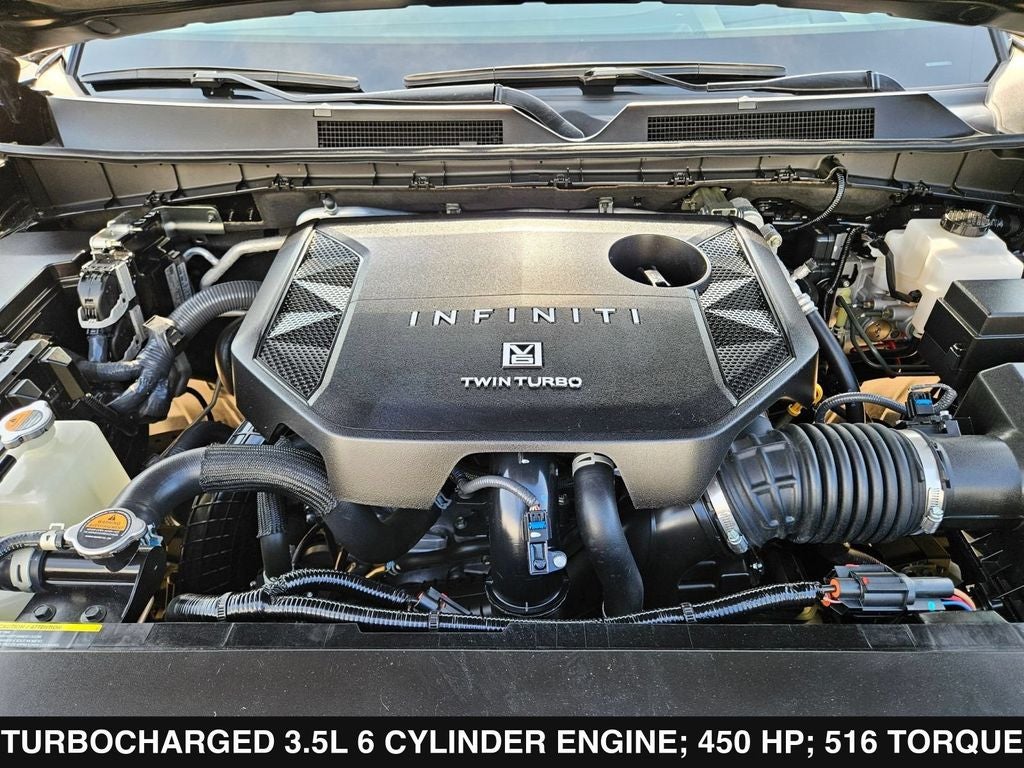 2025 INFINITI QX80 LUXE