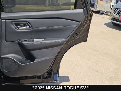 2025 Nissan Rogue SV