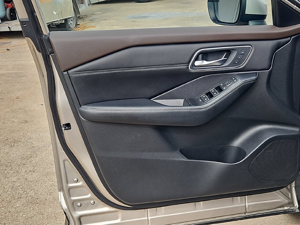 2022 Nissan Rogue Platinum