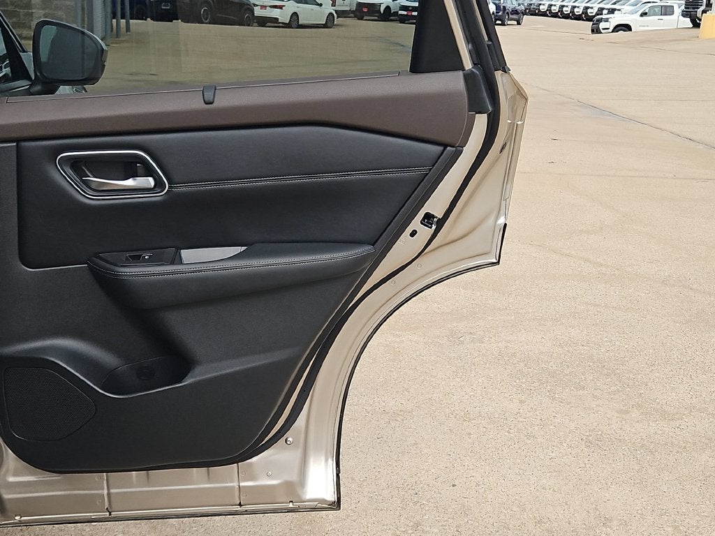 2022 Nissan Rogue Platinum