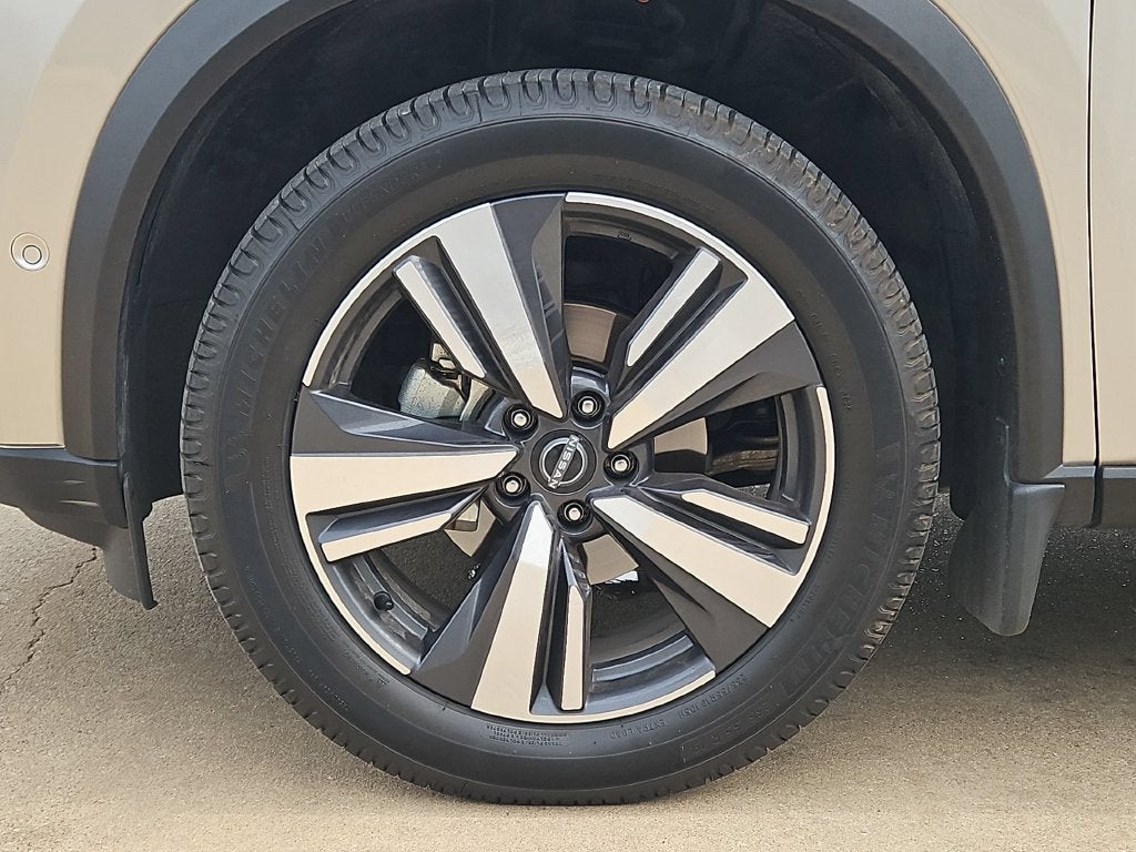 2022 Nissan Rogue Platinum