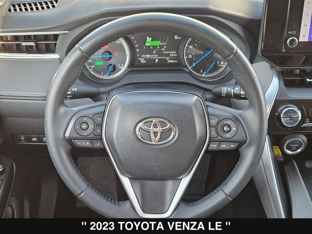 2023 Toyota Venza LE