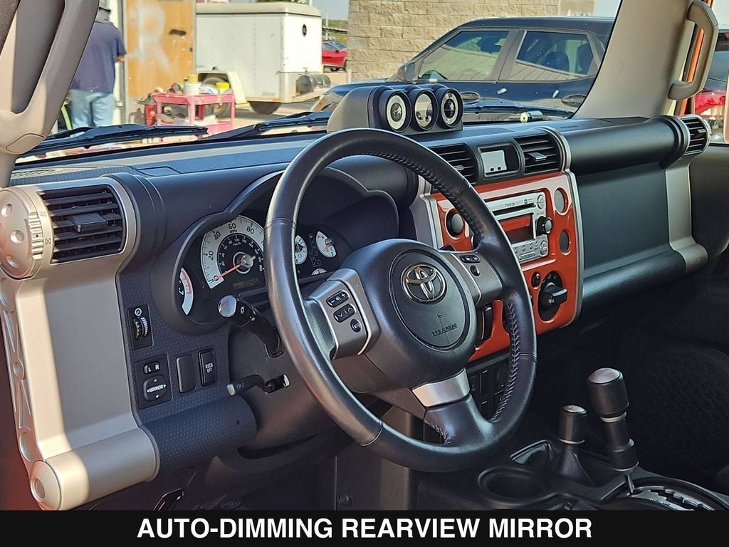 2014 Toyota FJ Cruiser Base