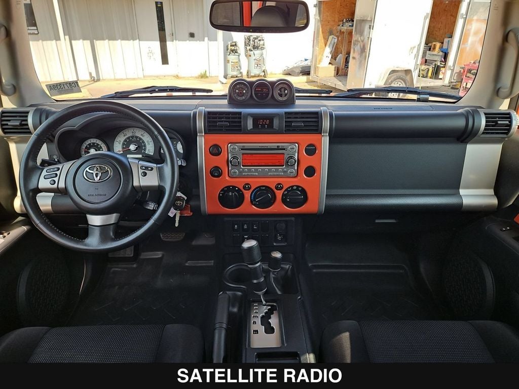 2014 Toyota FJ Cruiser Base
