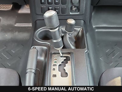 2014 Toyota FJ Cruiser Base
