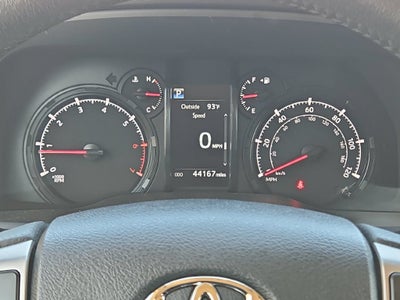 2023 Toyota 4Runner SR5