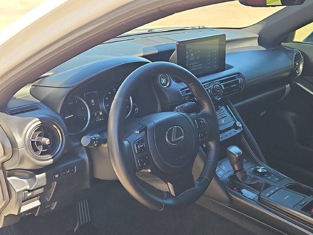2023 Lexus IS 300