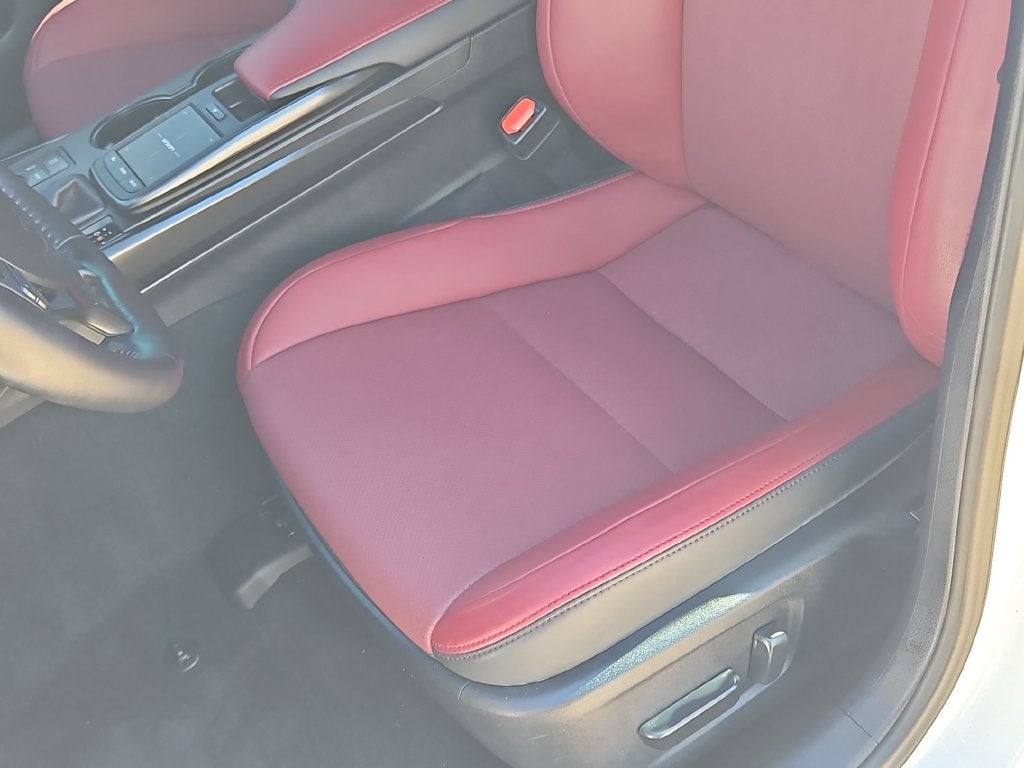 2023 Lexus IS 300