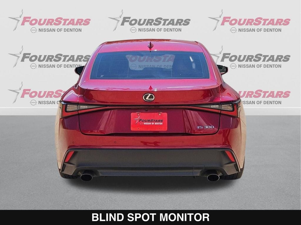 2022 Lexus IS 300