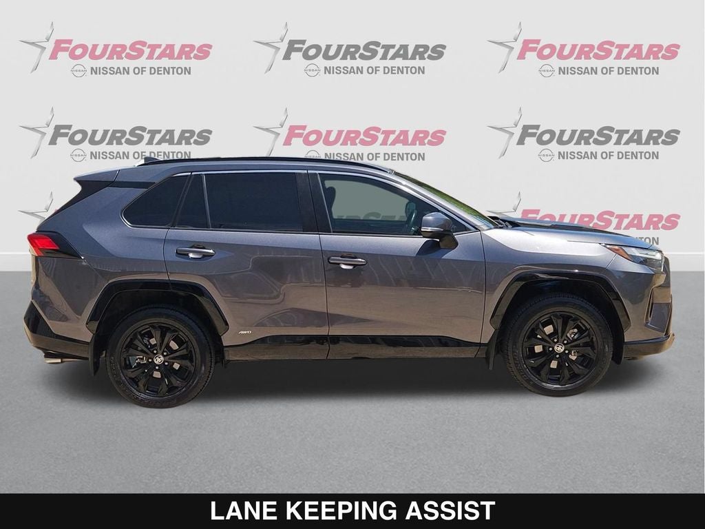 2023 Toyota RAV4 Hybrid SE