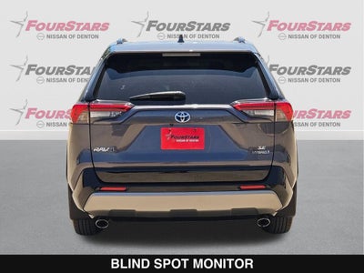 2023 Toyota RAV4 Hybrid SE