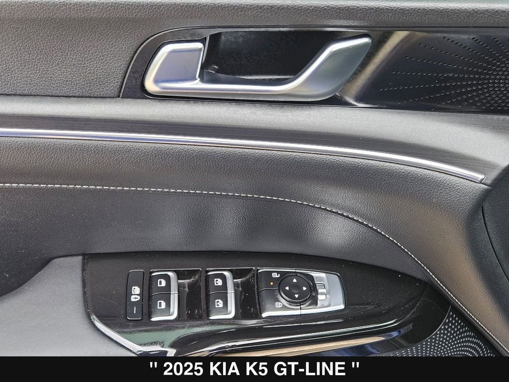 2025 Kia K5 GT-Line
